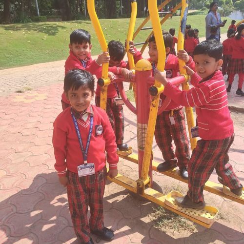 38f14b05-3fb3-41b7-844f-425c306304da